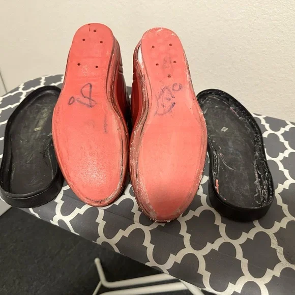 Jordan 1 Anodized Red - Picture 7 of 8